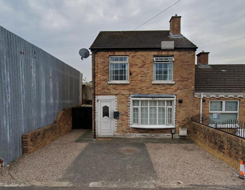 House Near To Castlecourt Shopping Apartment Belfast Exterior photo